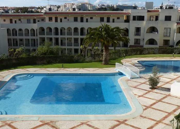 Bem Localizado 阿尔布费拉