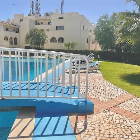 Bem Localizado * Albufeira