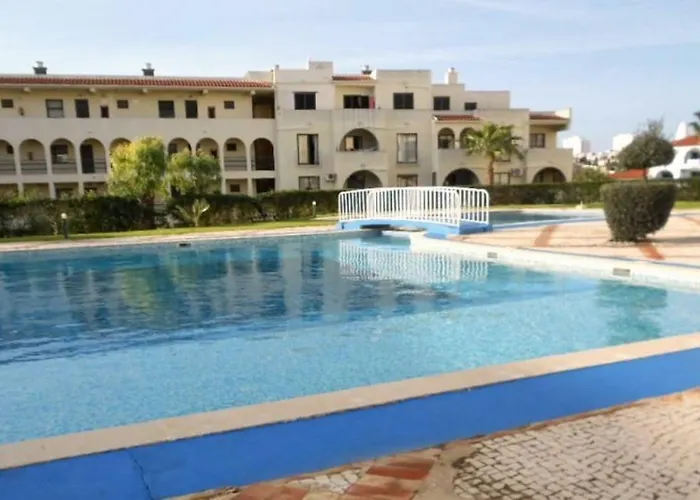 Bem Localizado 알부페이라